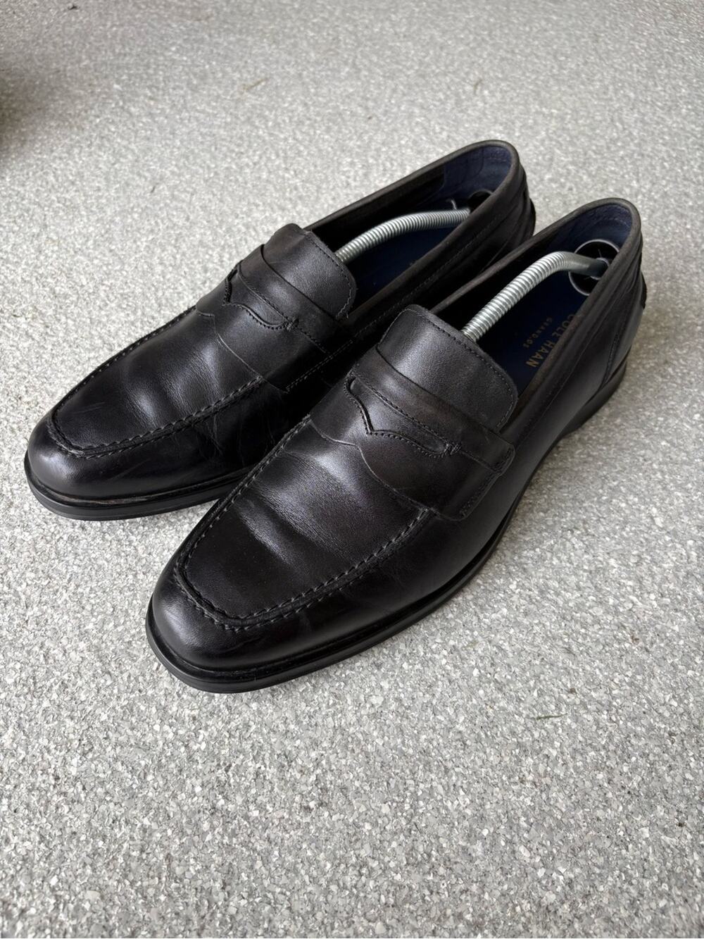 Cole Haan Black Leather Penny Loafers - Classic Slip-On